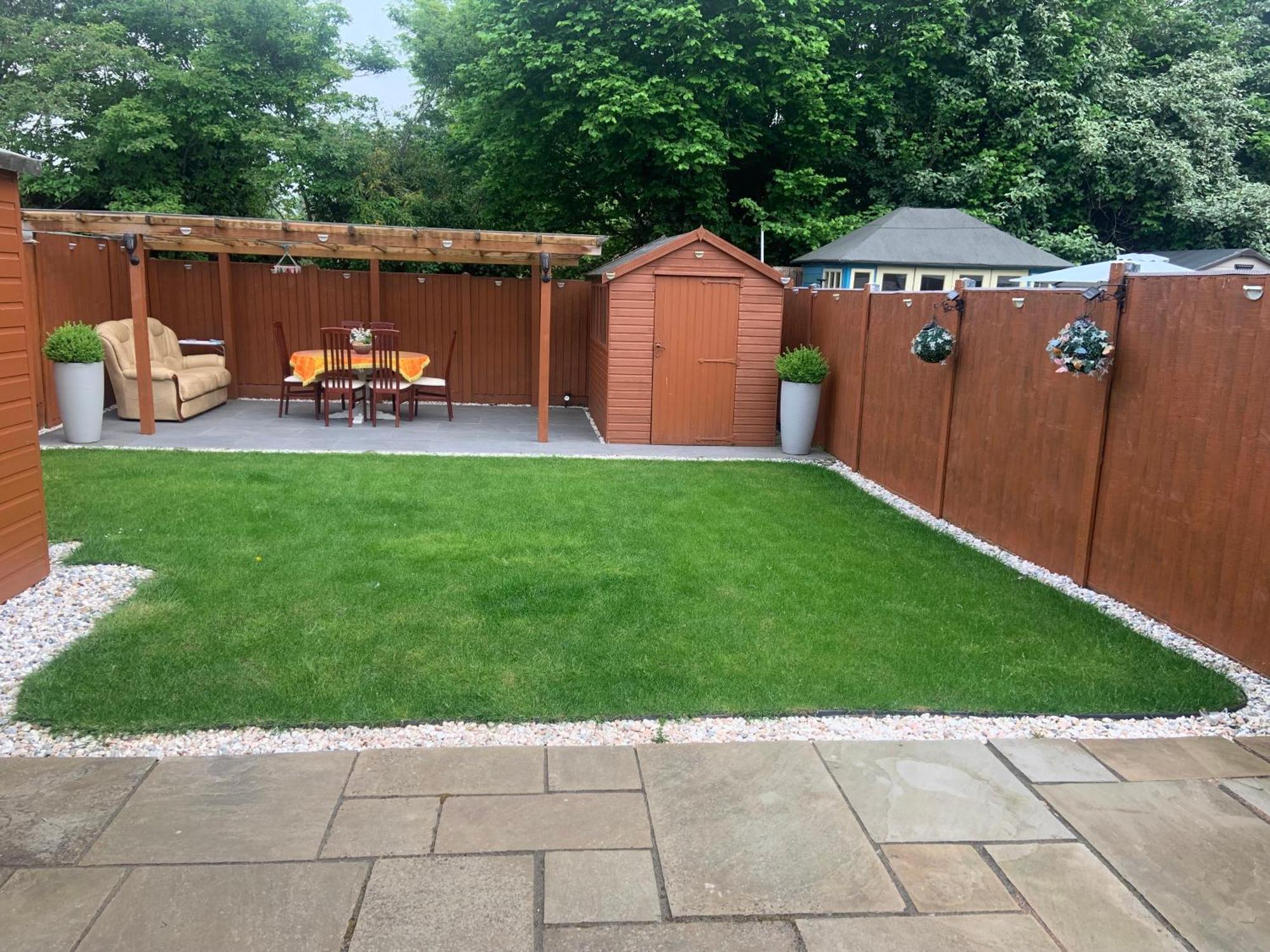 Enjoy Your Stay At Chorley Road Droitwich Exterior photo